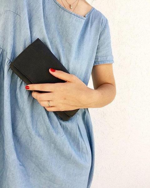 Lori black wallet